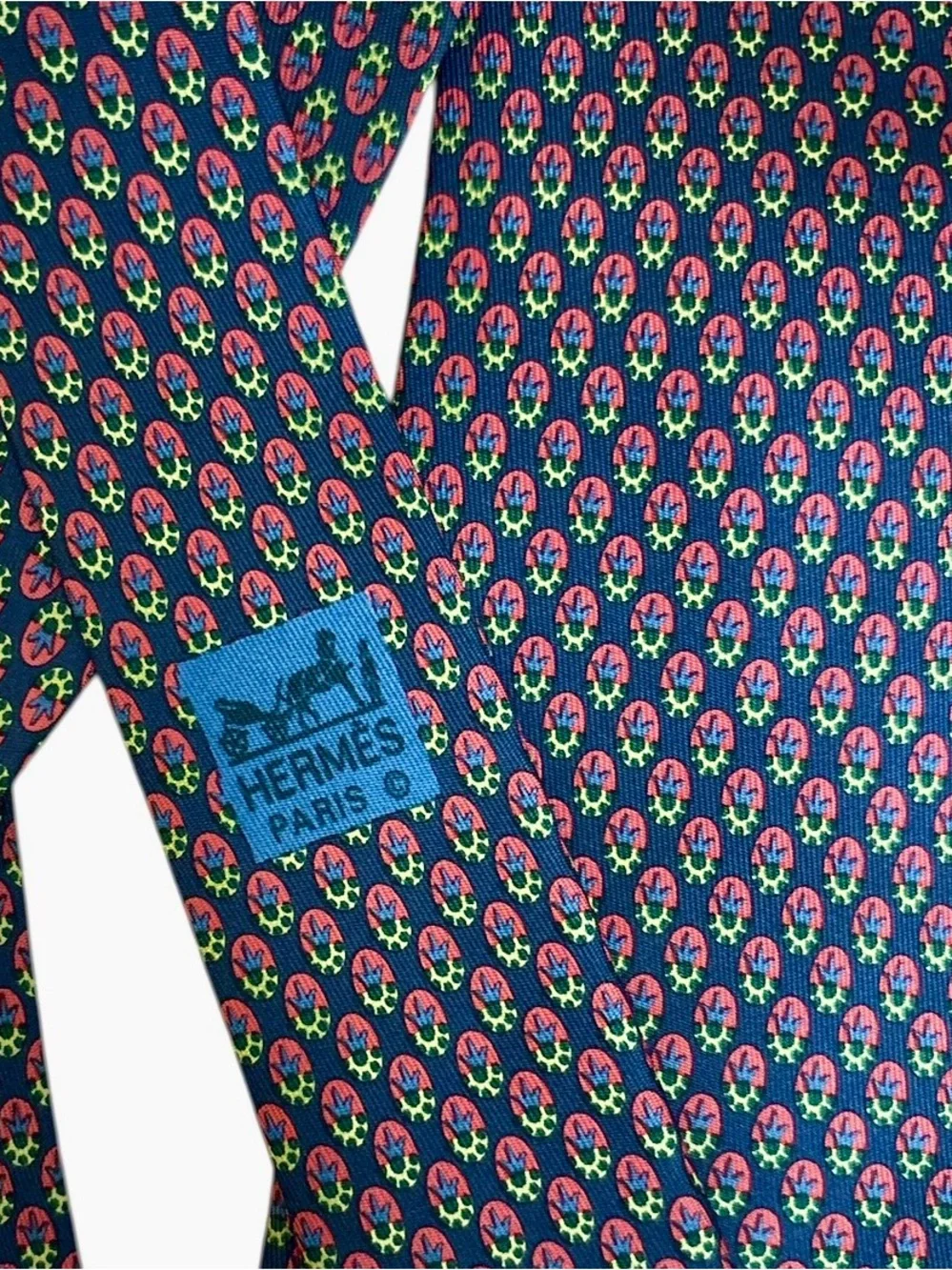 HERMÈS silk tie - Picture 1 of 7